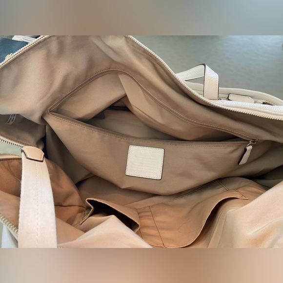 coach pebbled leather boston duffle / travel bag - Picture 3 of 4